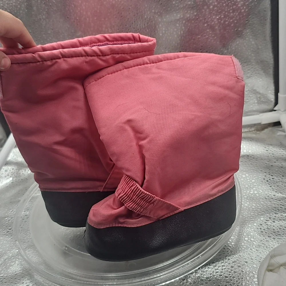 K One Step Ahead Shoe Cover Boots Pink
